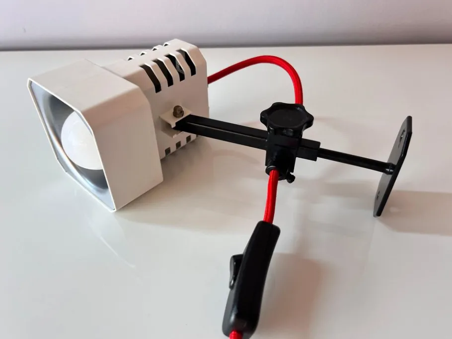 Sale Pamono White Flipper Wall Lamp by Mogens Davidsen