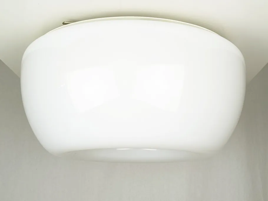 Sale Pamono White Opaline Glass and Metal Velella Ceiling Lamp by Achille Castiglioni for Flos, 1960s
