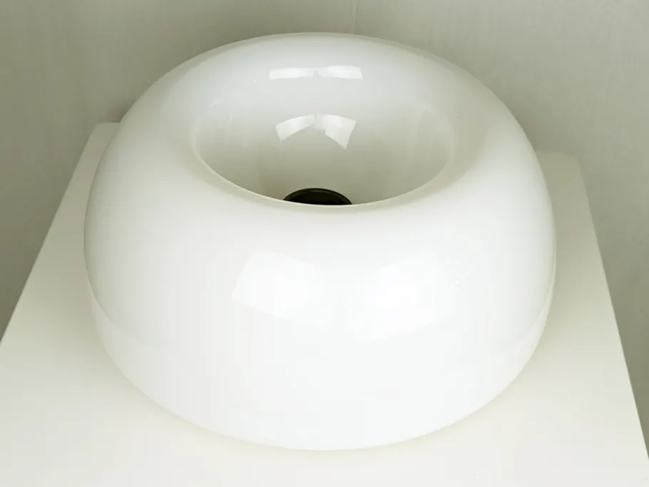 Sale Pamono White Opaline Glass and Metal Velella Ceiling Lamp by Achille Castiglioni for Flos, 1960s