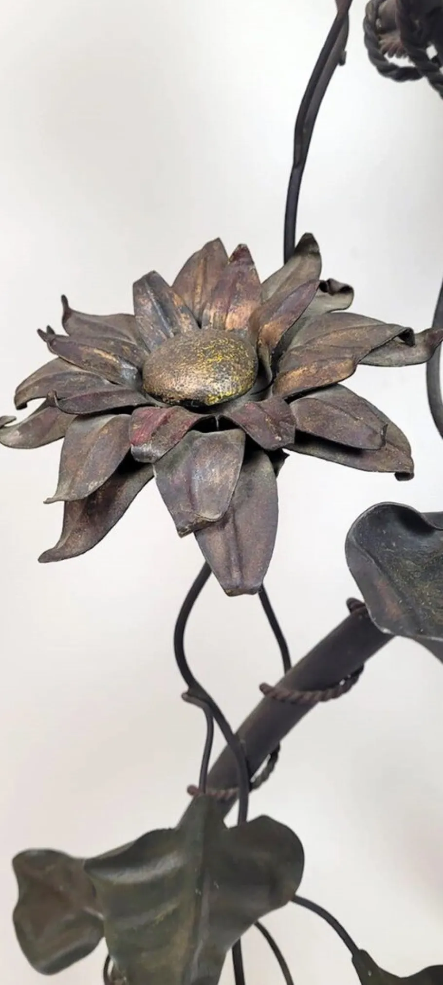 Outlet Pamono Wrought Iron Floor Lamp with Leaves, Flowers, and Parrot, 1960s